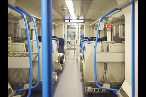 tn_gb-gtr-class700-train-interior.jpg